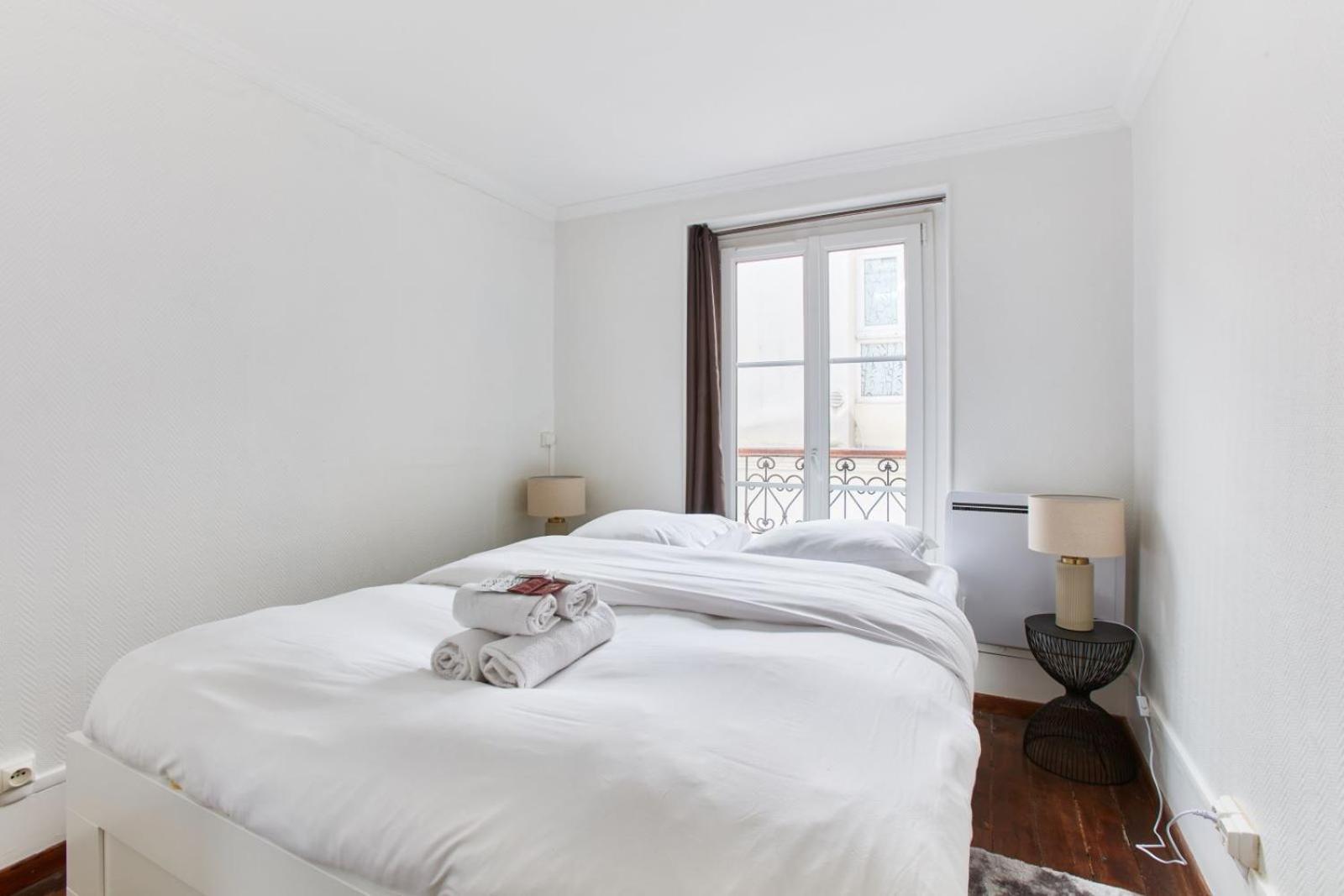 Cosy Montmartre 2Br Apartment Paris Luaran gambar